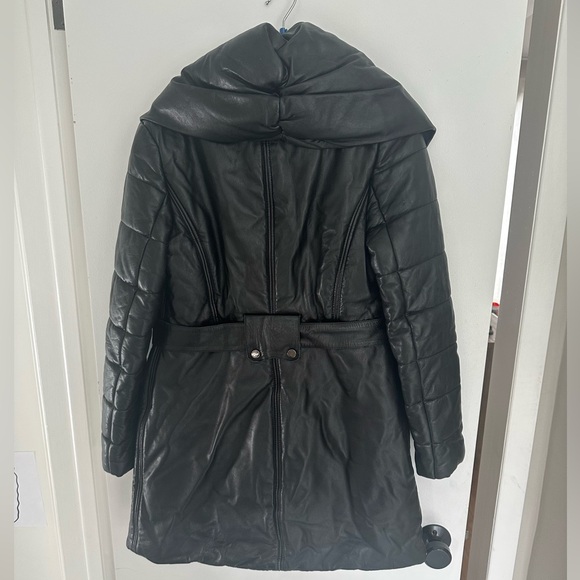 Rudsak leather winter jacket Rare 🌸Size M
puffer coat for winter - Picture 2 of 16